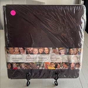 Creative Memories Premier 12x12 Album in Deep Purple (no pages included)